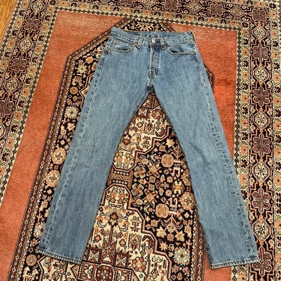 Vintage 501 Levi's Straight Leg Jeans Y2K light Blue Wash button fly - Picture 4 of 16